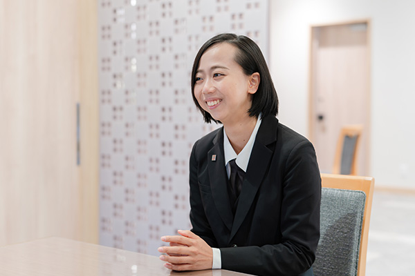 岡田めい